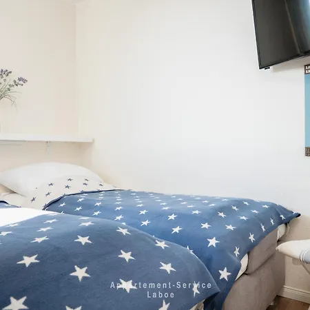 Foerdepanorama Apartmán *